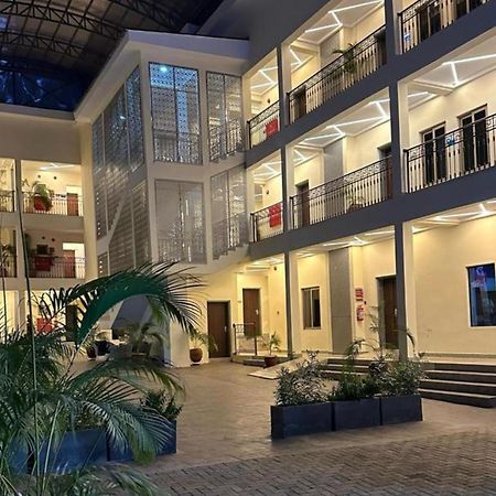 Stp Apartments Абуджа Экстерьер фото